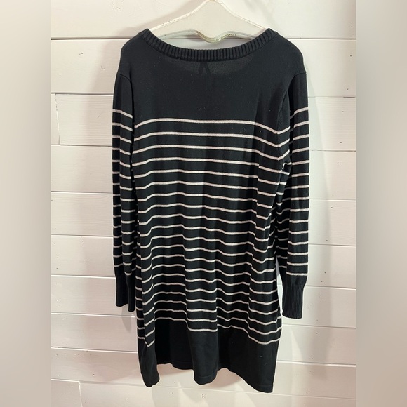 🖤 SERAPHINE – Size XXL – Maternity & Nursing Sweater Dress - Picture 7 of 9